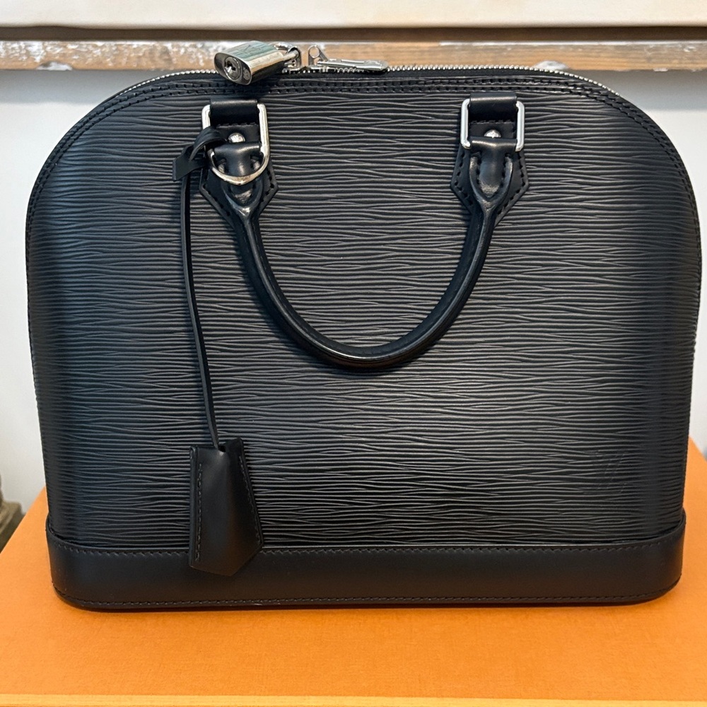Louis Vuitton Black Alma